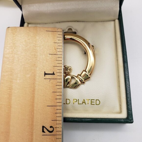 NIB Solvar 18kt Gold Plated Claddagh Brooch Pin In Gift Box - Picture 7 of 11